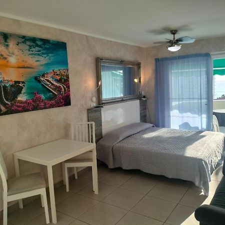 Monolocale Las Flores Playa Feñabe المظهر الخارجي الصورة